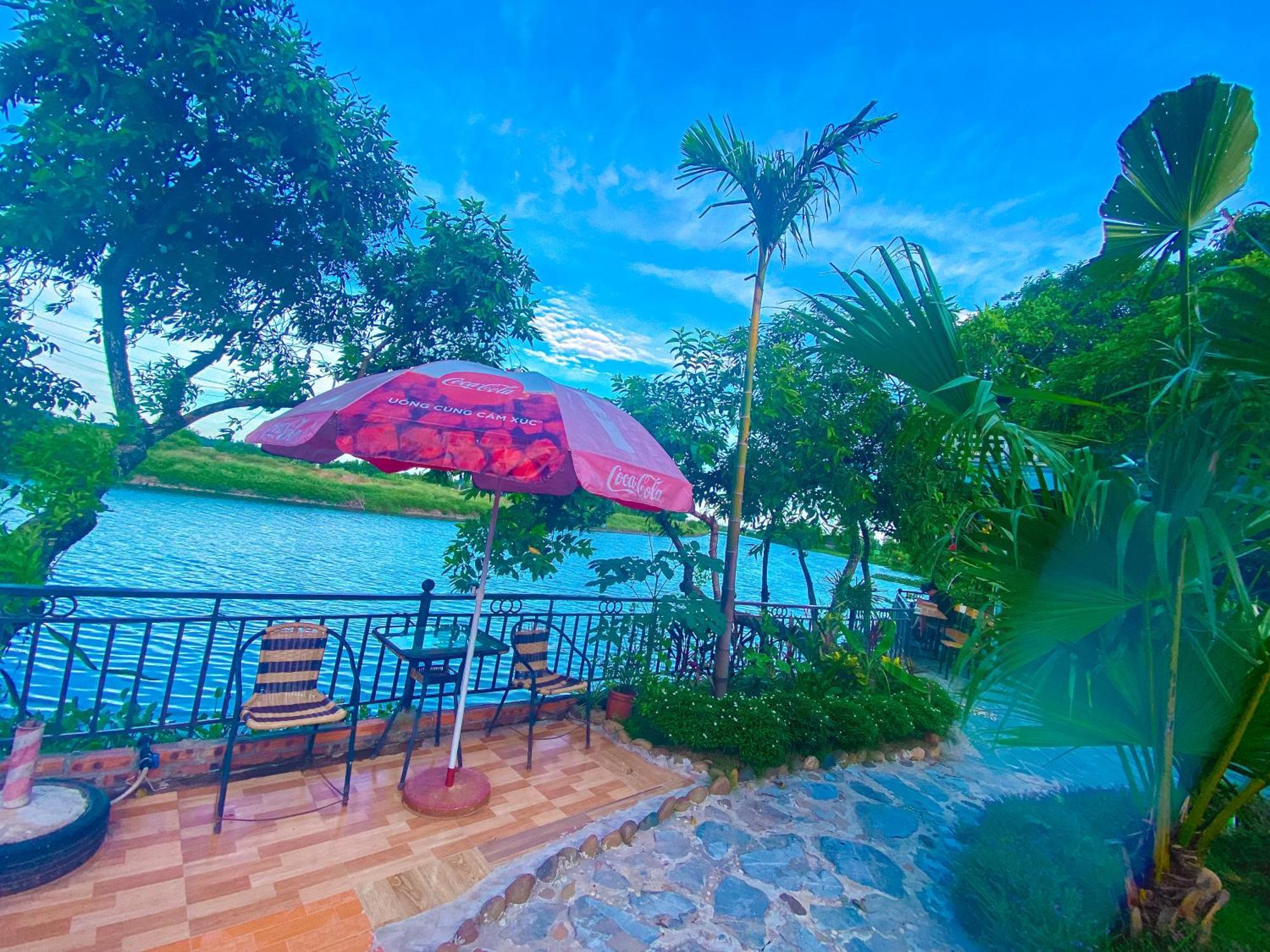 D&D Riverside Homestay Xuan Son Exterior foto